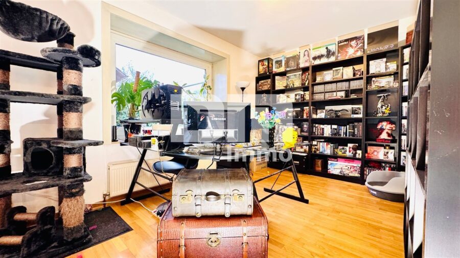 Modernisiertes 1 bis 2 Familienhaus mit DG-Ausbau BJ 02/03 und Panoramablick am Rüsteberg - WE2 EG Offener Essbereich